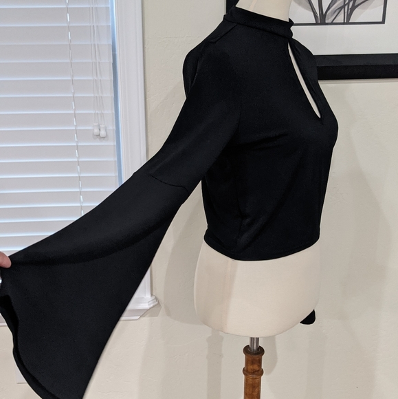 NWOT forever 21 long sleeve crop top - Picture 5 of 7